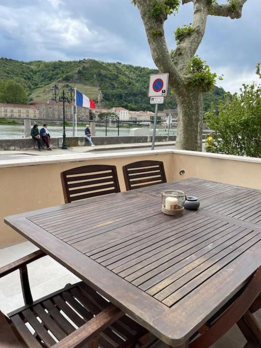 Vila La Batellerie, Vue Sur Rhone Tain-lʼHermitage Exteriér fotografie