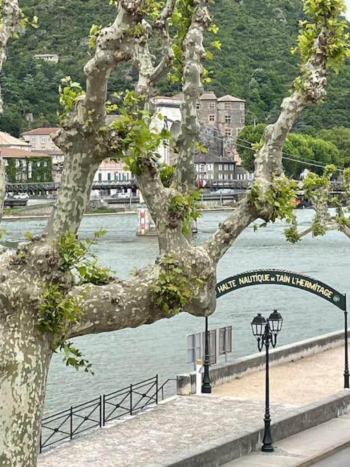 Vila La Batellerie, Vue Sur Rhone Tain-lʼHermitage Exteriér fotografie